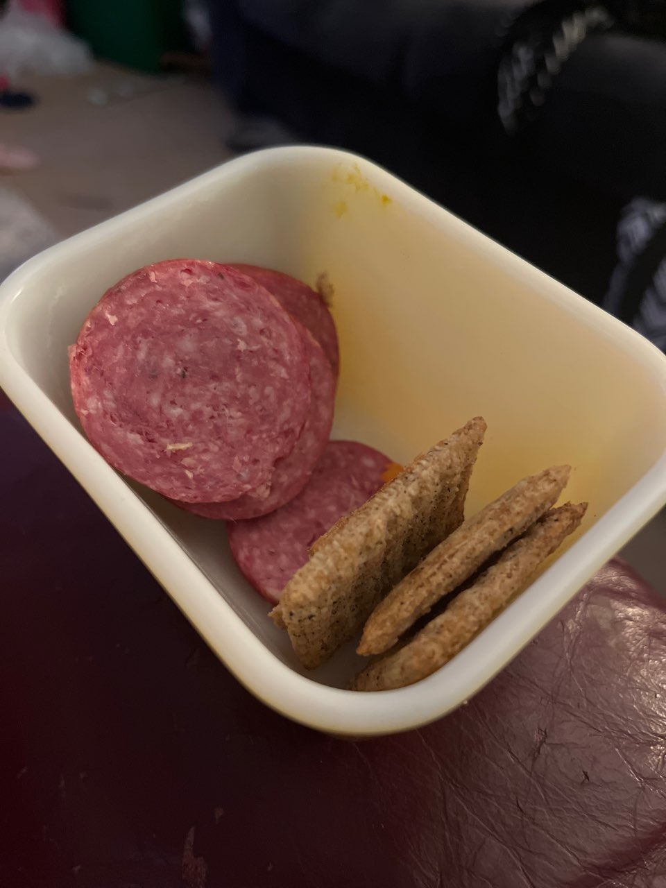 summer sausage + cracked pepper triscuits Directions, calories