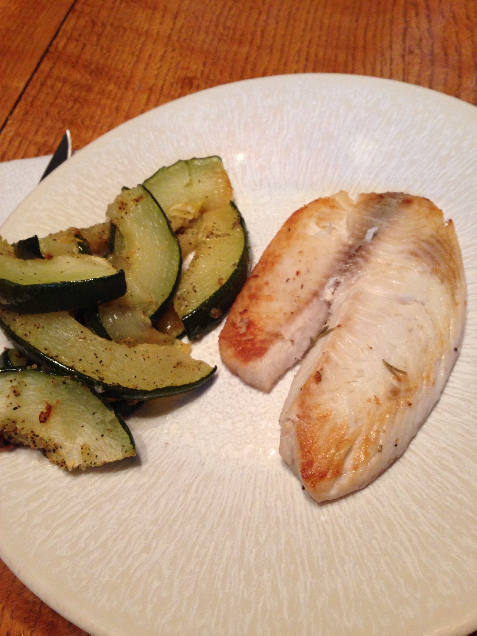 tilapia and zucchini yummm! Fooducate Diet Motivation