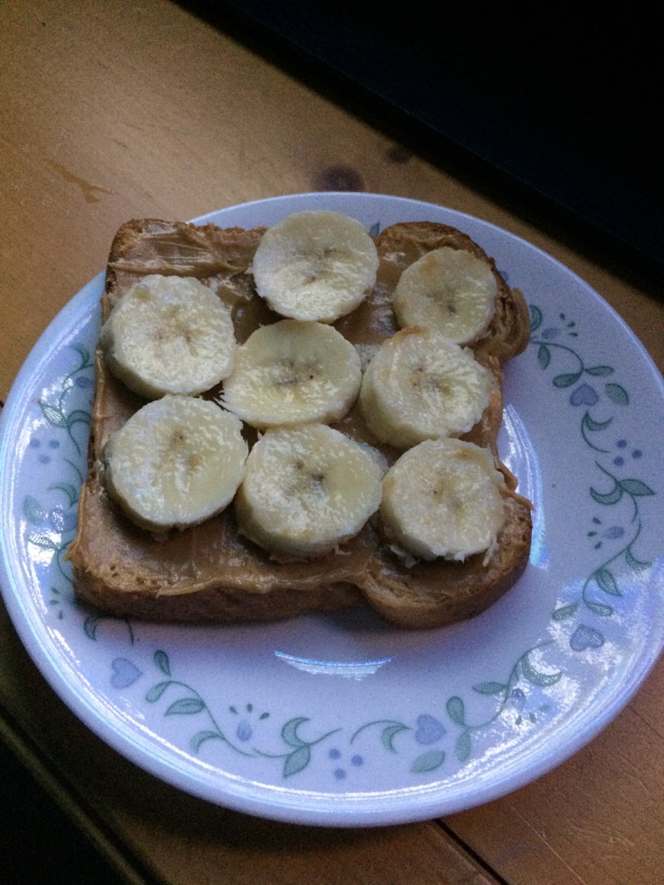 Peanut butter and banana on honey wheat bread Fooducate Diet Motivation