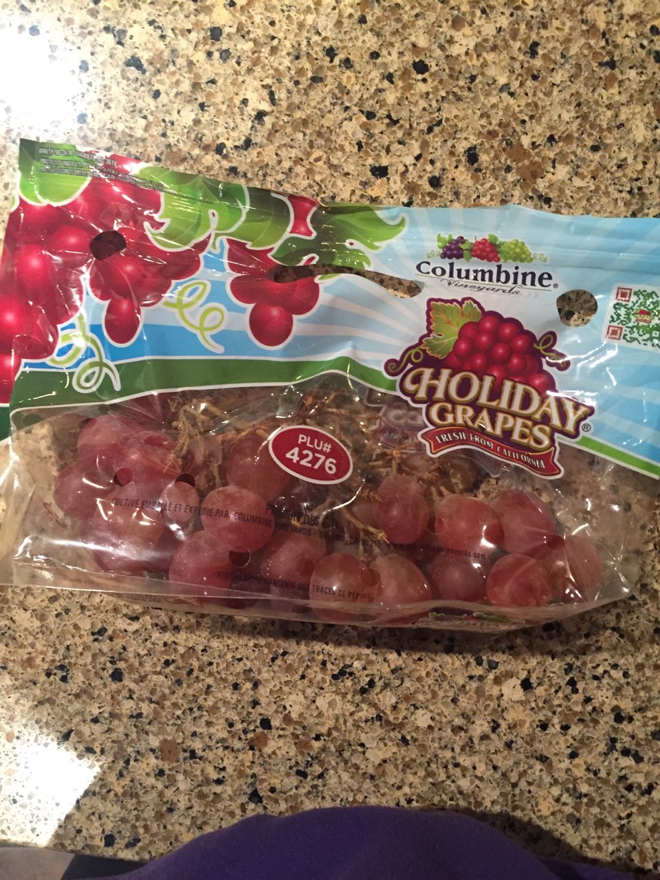 Grapes are an easy snack! I love this brand because they're so big and