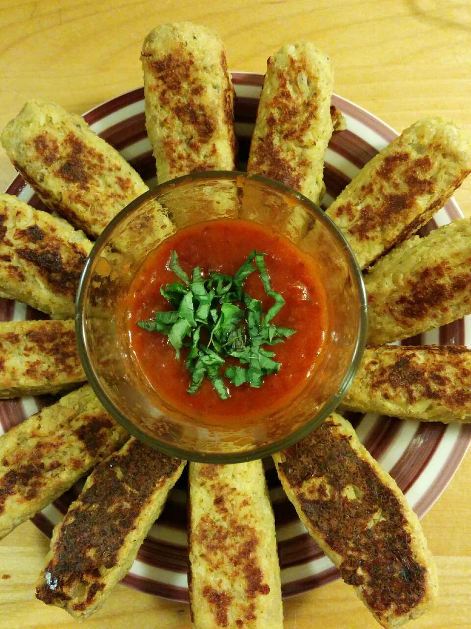 cauliflower mozzarella sticks! loads of fresh garlic, fresh basil in
