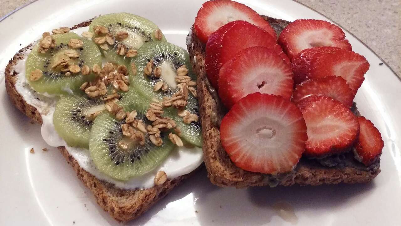 Toast for breakfast😁 So easy yet so versatile. My favorites here are