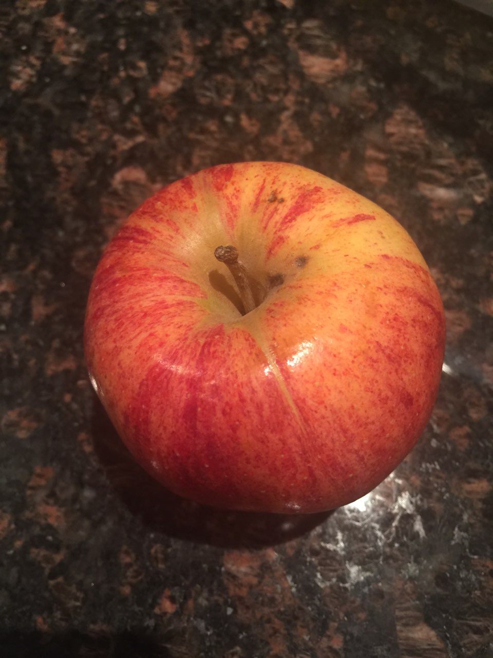 Apple, Lady Calories, Nutrition Analysis & More Fooducate