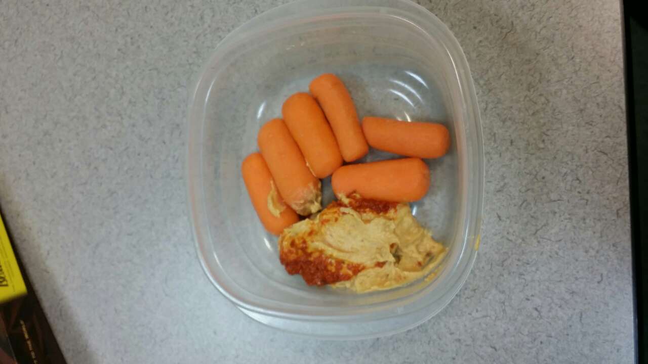 Trader Joe's Hummus, Smooth And Creamy, Roasted Red Pepper Calories, Nutrition Analysis & More