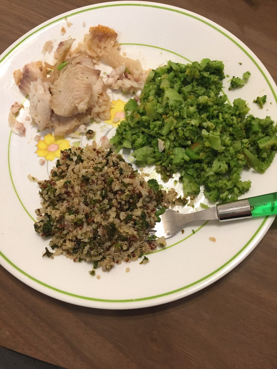 Fish, grains and broccoli for dinner super quick and heathy