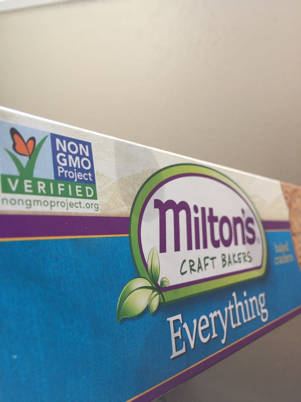 Milton's Craft Bakers MultiGrain Crackers, Everything Calories