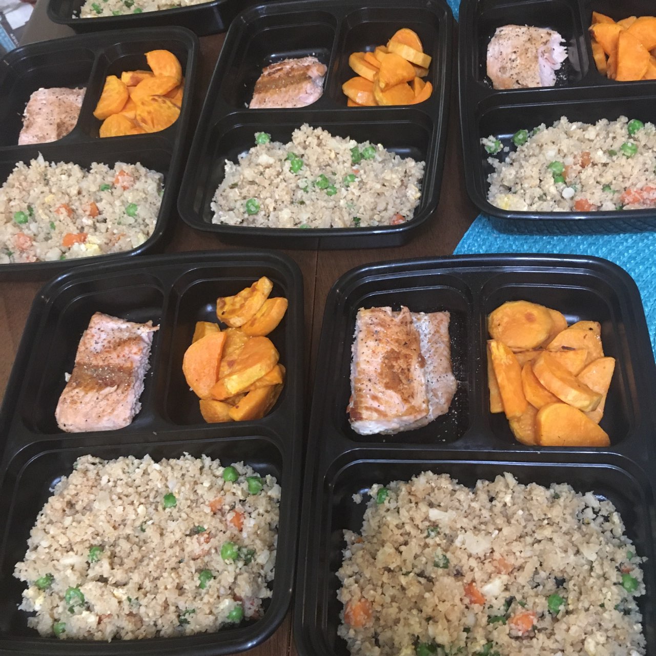 My meal prep is (almost) done. Fried cauli rice w/ baked sweet potatoes