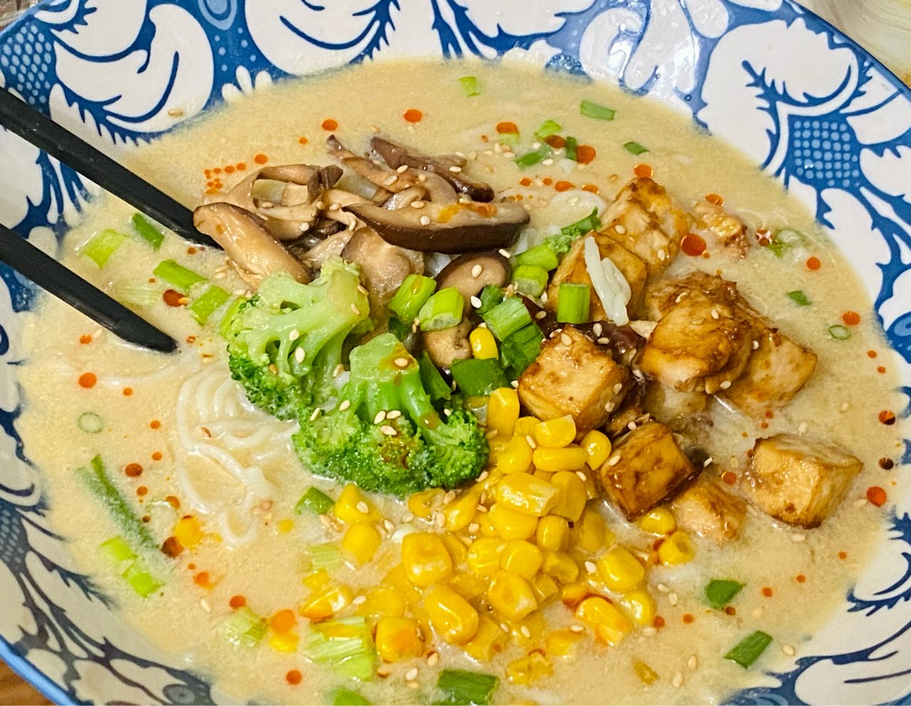Vegan creamy ramen. NO plant based milk. 😄🤤 Fooducate Diet Motivation