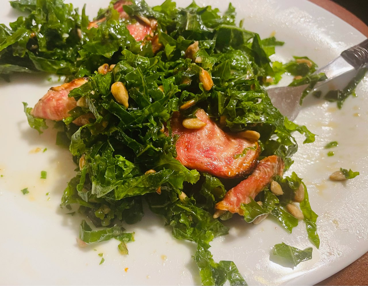 I’m finally enjoying eating raw kale...Whether at a cafe or restaurant