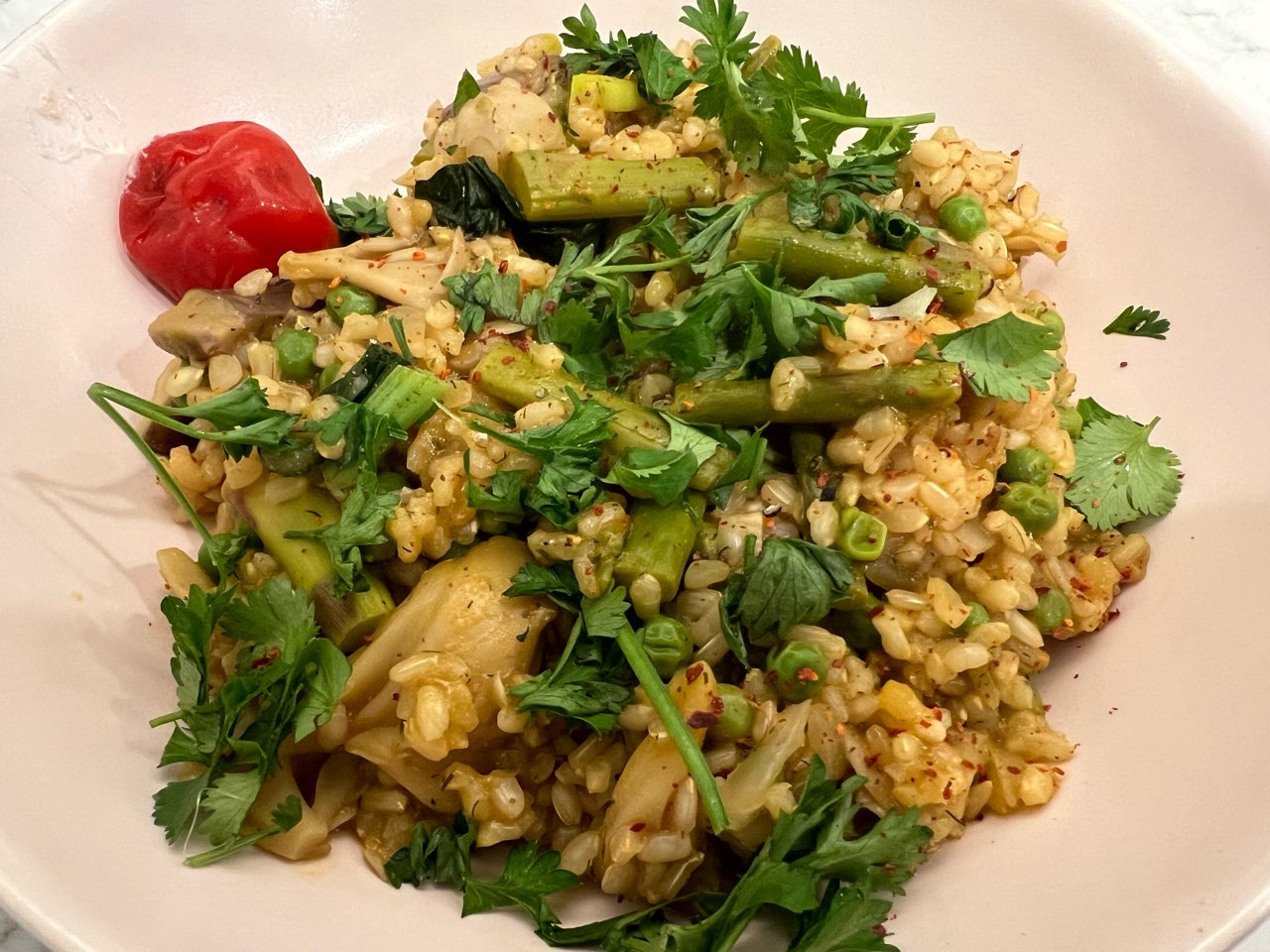Super delicious Mushroom Asparagus Risotto. Vegan and oil free. Recipe