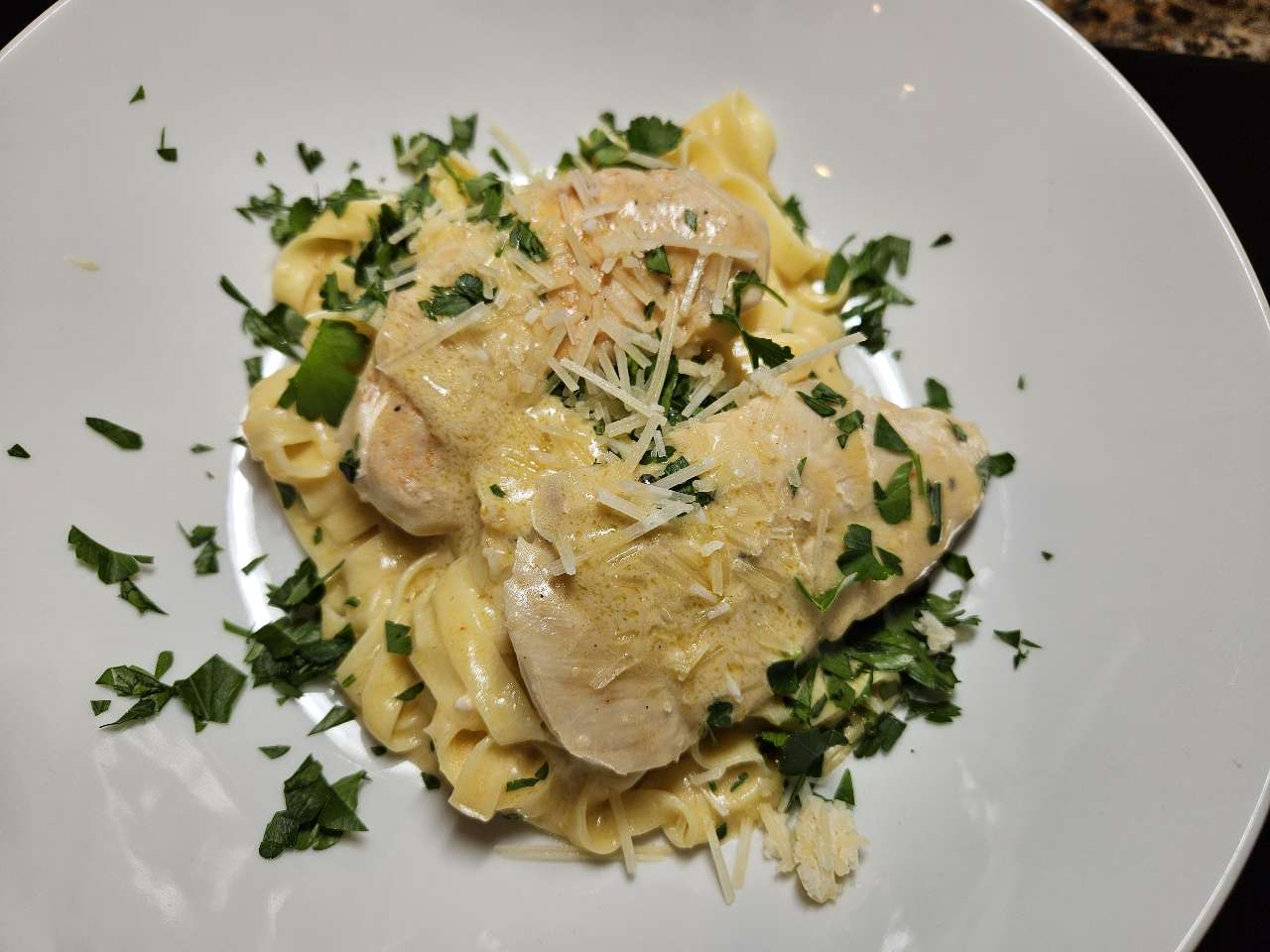 Yum! Traditional chicken Alfredo courtesy of Trisha Yearwood. Cindy