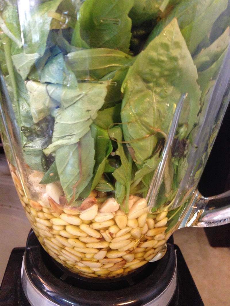 Easy Pesto Sauce Directions, calories, nutrition & more Fooducate