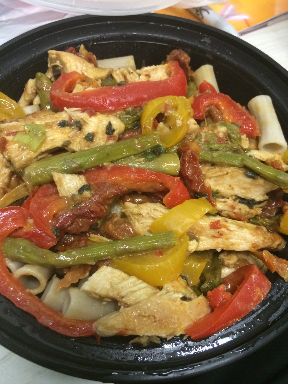 Creamy Chicken Alfredo Pasta With Bell Peppers, Asparagus, A