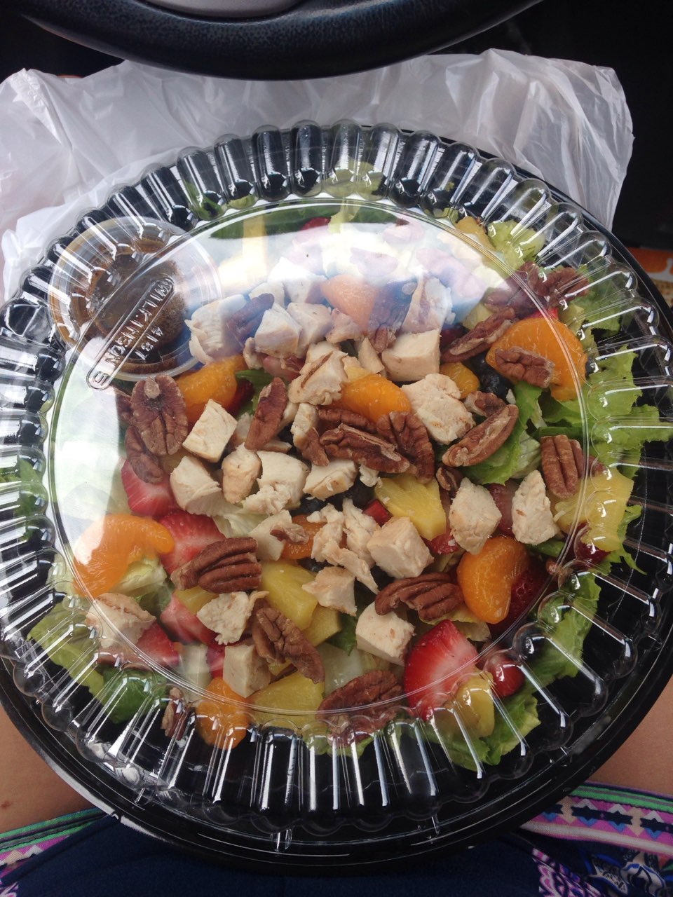 Health Nut Raspberry Poppy Seed Vinaigrette salad Directions, calories