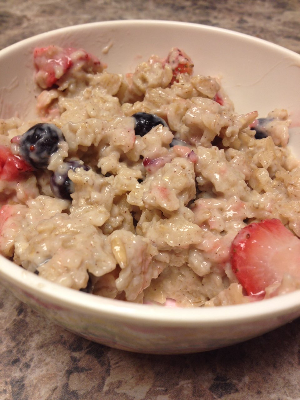 Oatmeal with strawberries and blueberries Directions, calories