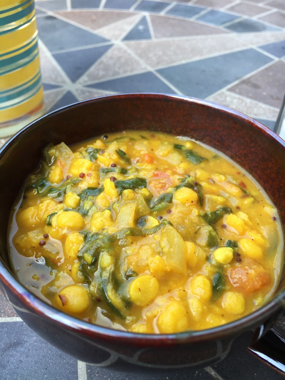 Chana dal with spinach and tomato Directions, calories, nutrition