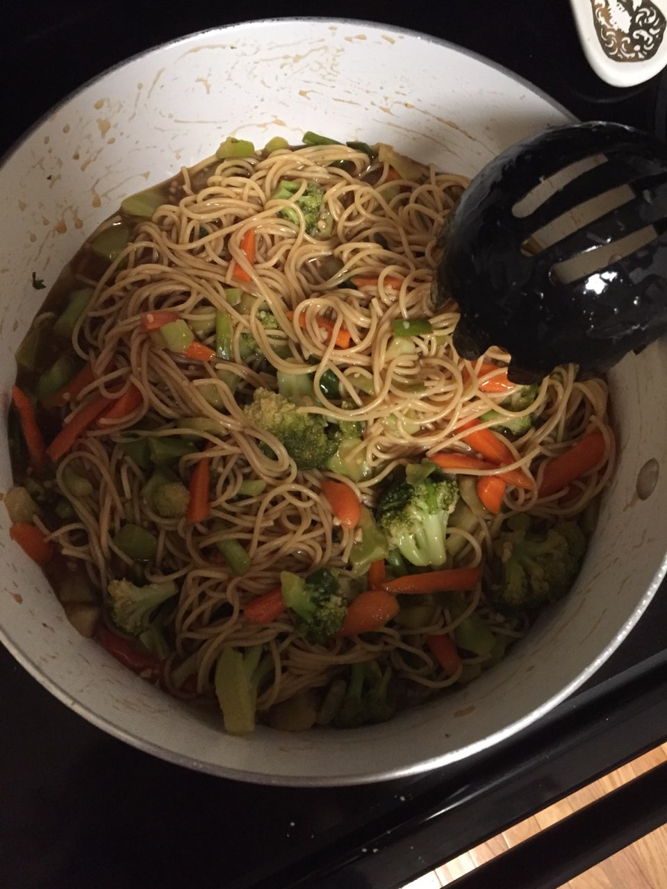 Asian Noodles in a Ginger Garlic Sauce Directions, calories, nutrition