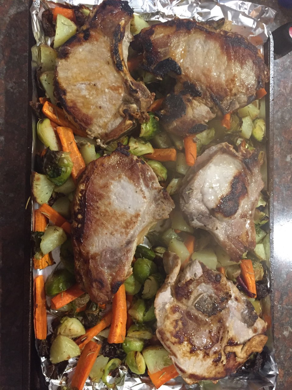 Rosemary Roasted Vegetables with Pork Chops Directions, calories
