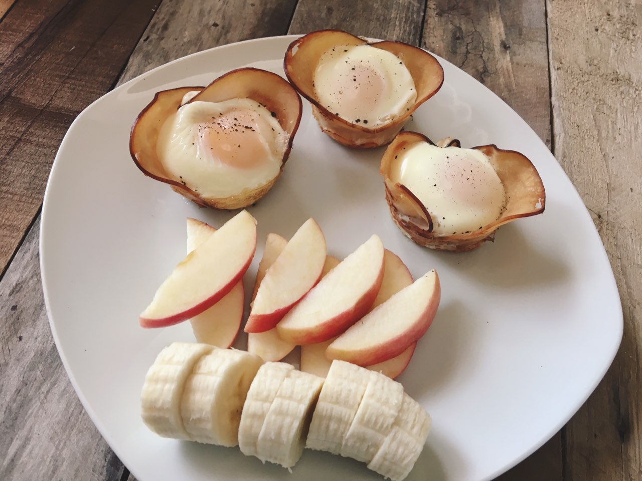 Turkey, cheese and egg cups Directions, calories, nutrition & more