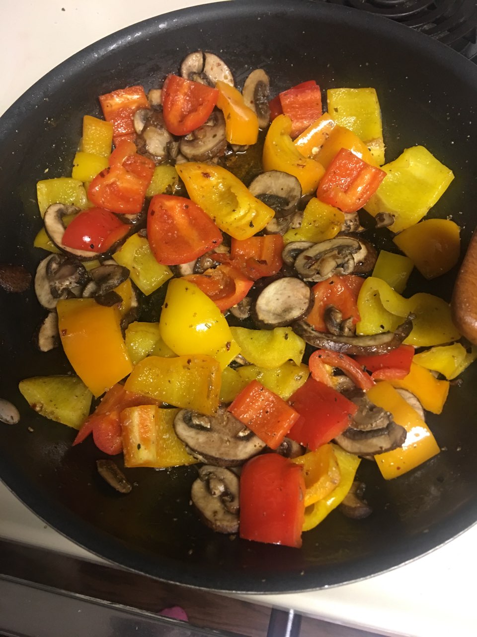 Peppers and Mushrooms Directions, calories, nutrition & more Fooducate