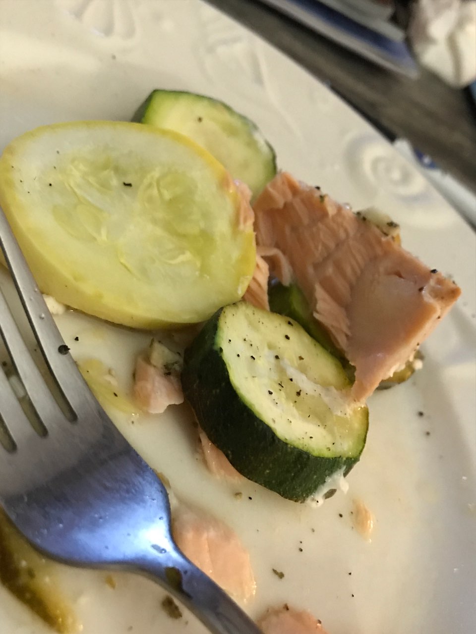 lemon garlic salmon Directions, calories, nutrition & more Fooducate