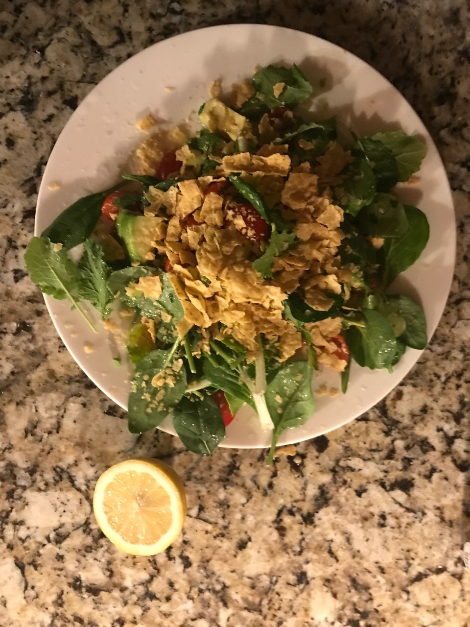 Baby Field Greens with salsa chips Directions, calories, nutrition