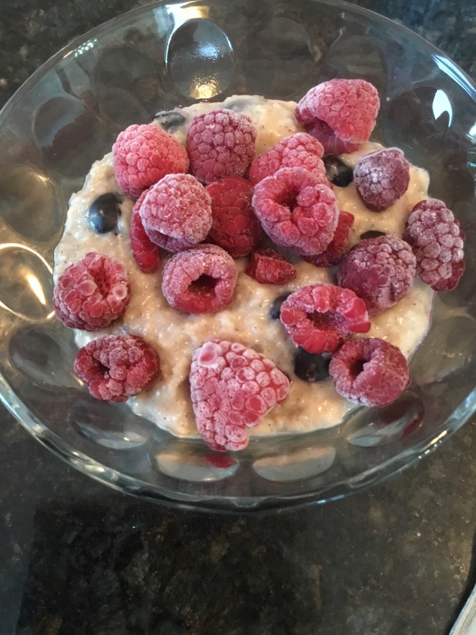 Berry Gluten Free Oatmeal Directions, calories, nutrition & more