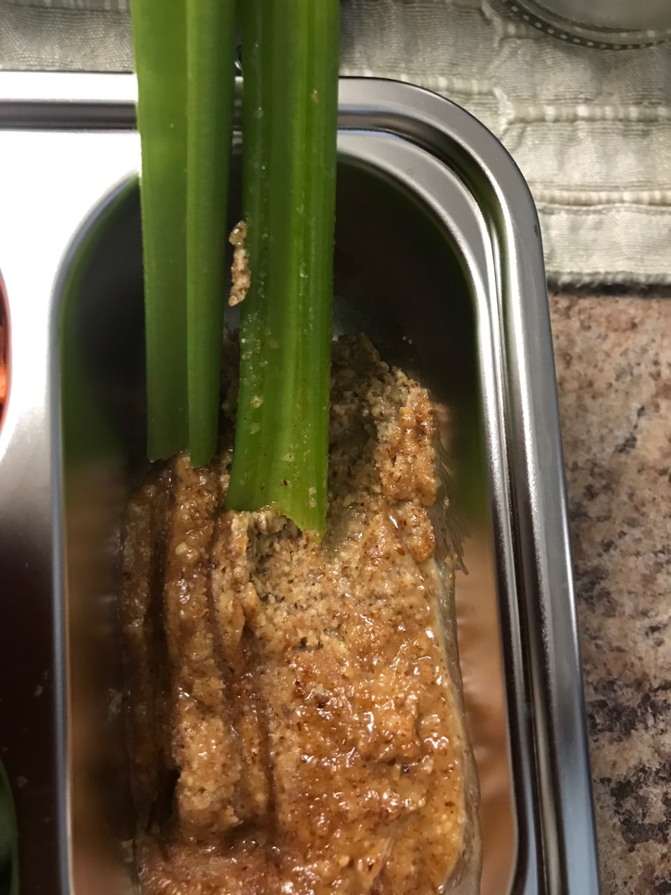Almond butter and celery Directions, calories, nutrition & more
