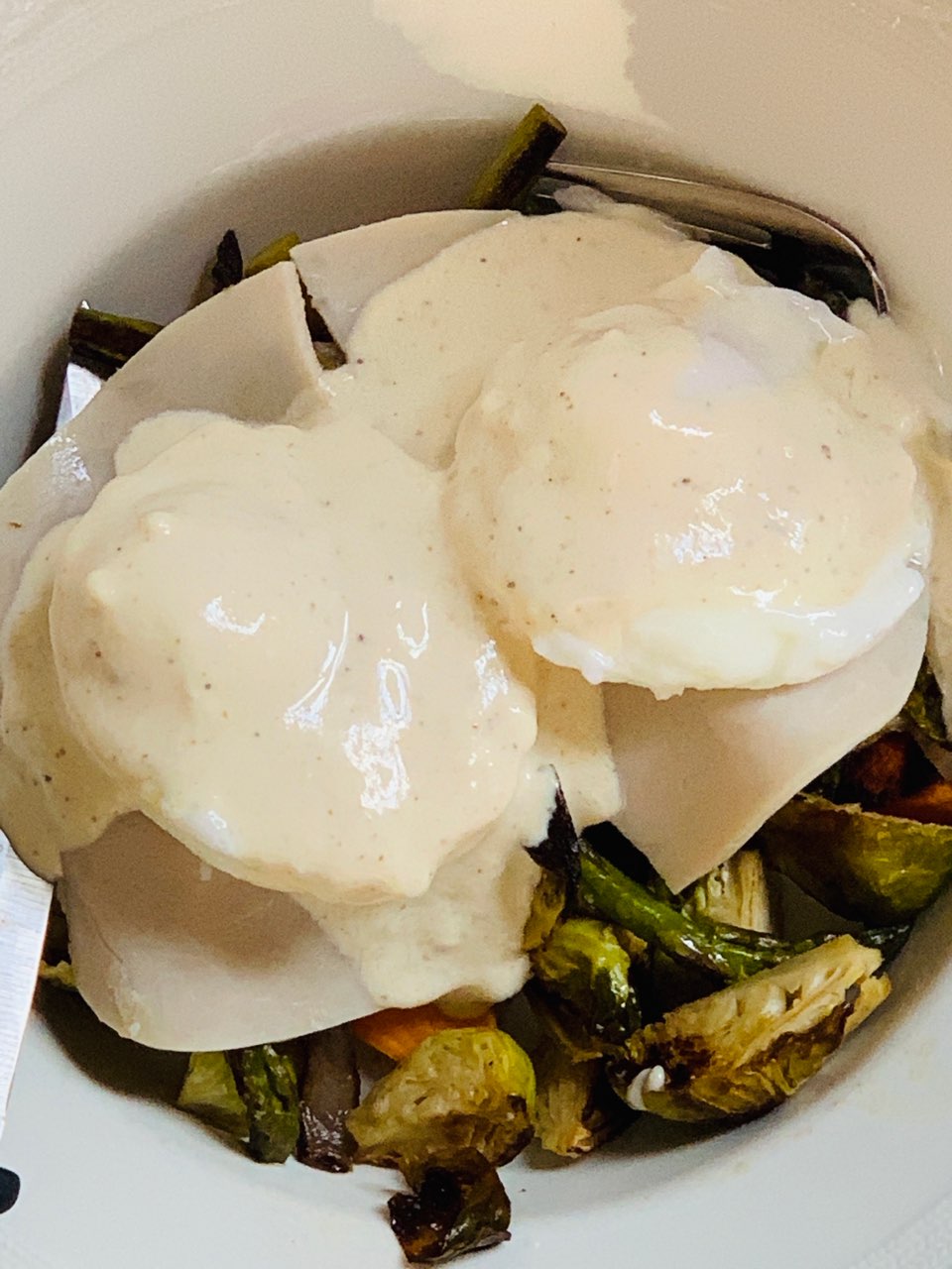 eggs Benedict healthy Directions, calories, nutrition & more Fooducate