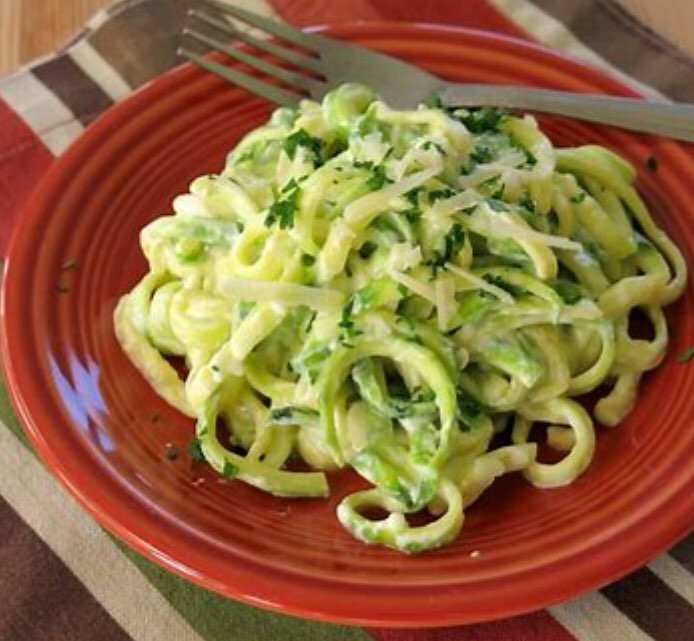 Easy Zucchini Alfredo pasta Directions, calories, nutrition & more