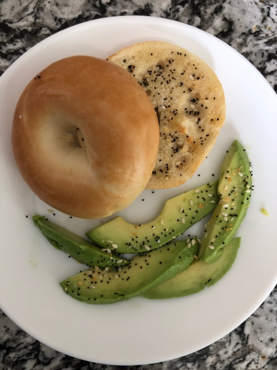Mini Bagel with Avocado Directions, calories, nutrition & more Fooducate