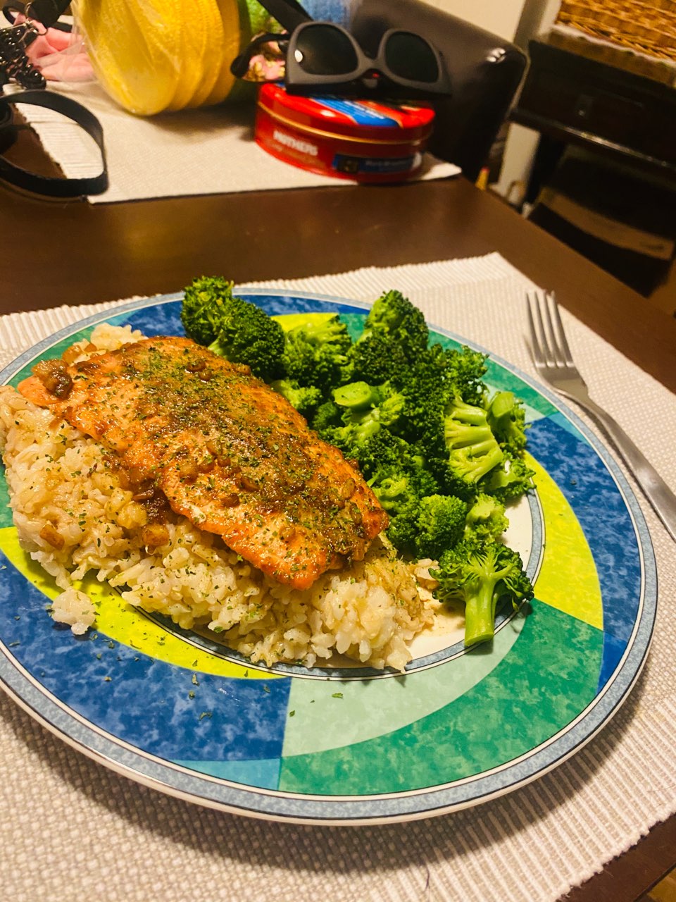 Salmon w/ Pan Sauce Over Brown Rice Directions, calories, nutrition