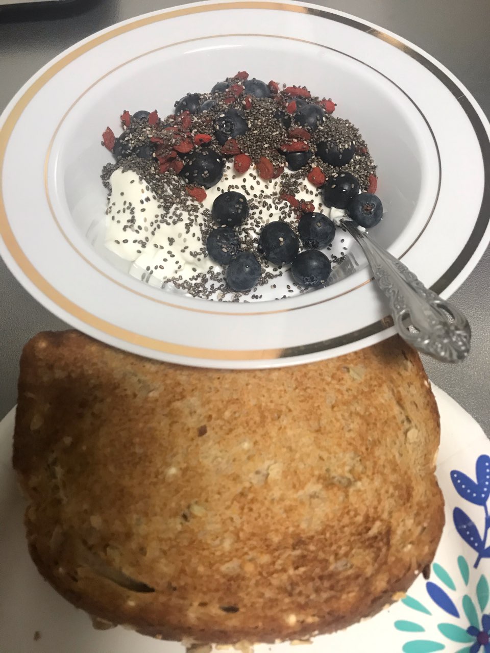 Greek yogurt with Berries & whole grain toast Directions, calories