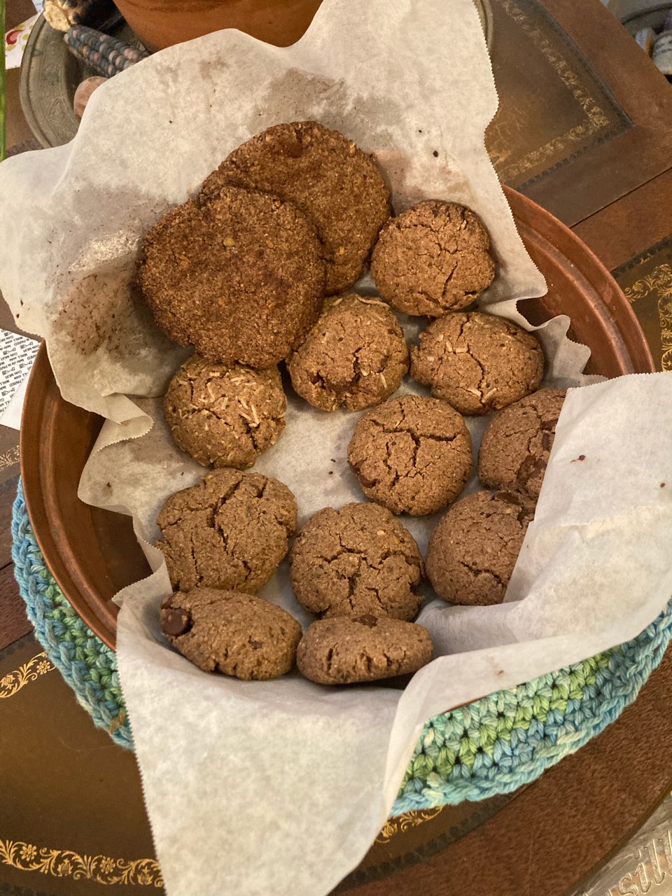 keto dark chocolate cookies Directions, calories, nutrition & more