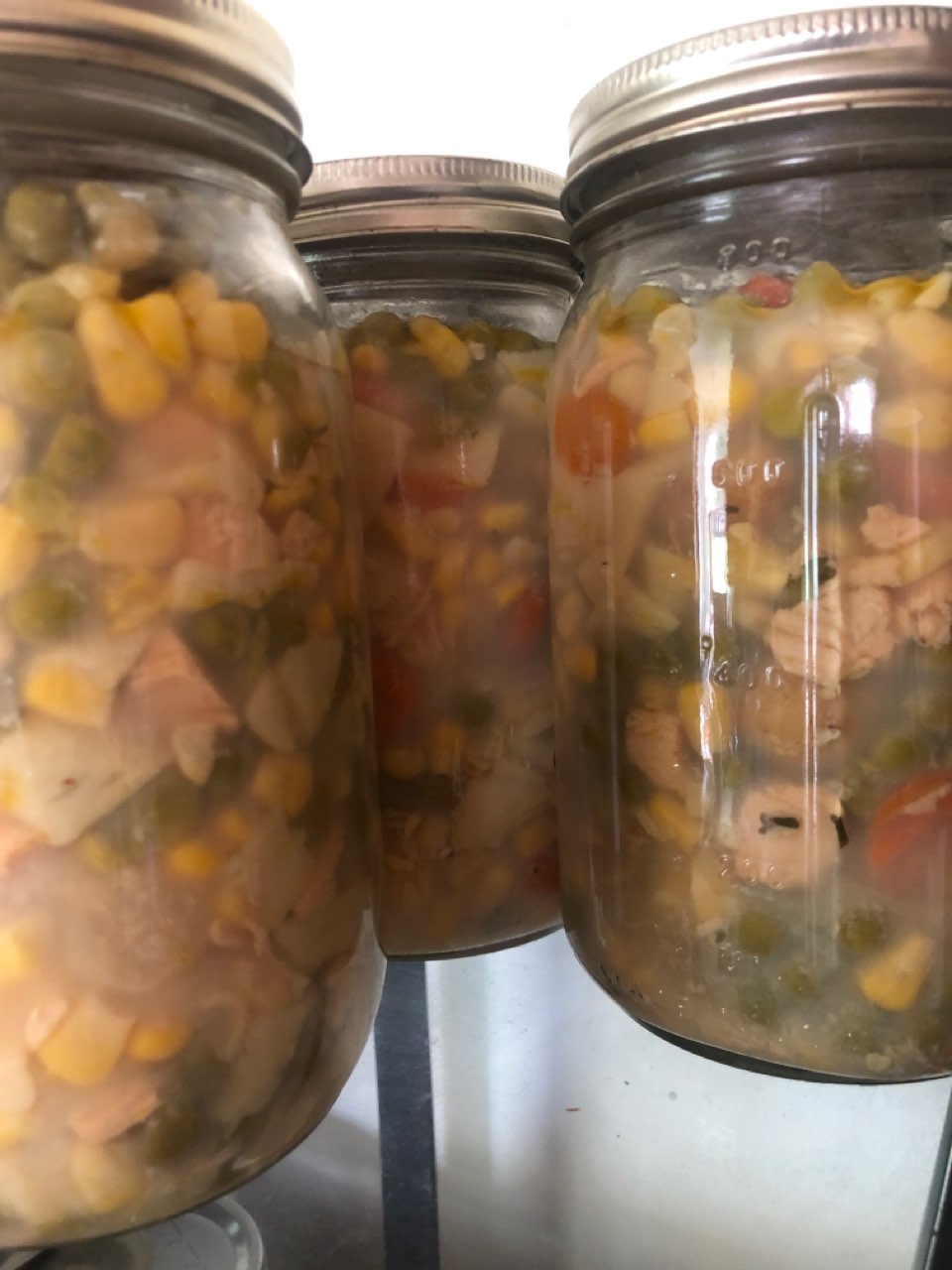 Chicken Vegetable Soup: Directions, calories, nutrition & more | Fooducate