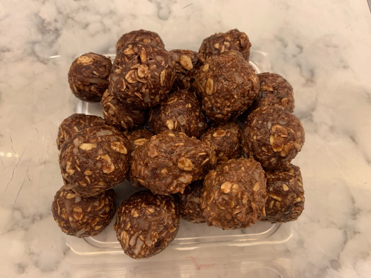 Midnight Energy Balls Directions, calories, nutrition & more Fooducate
