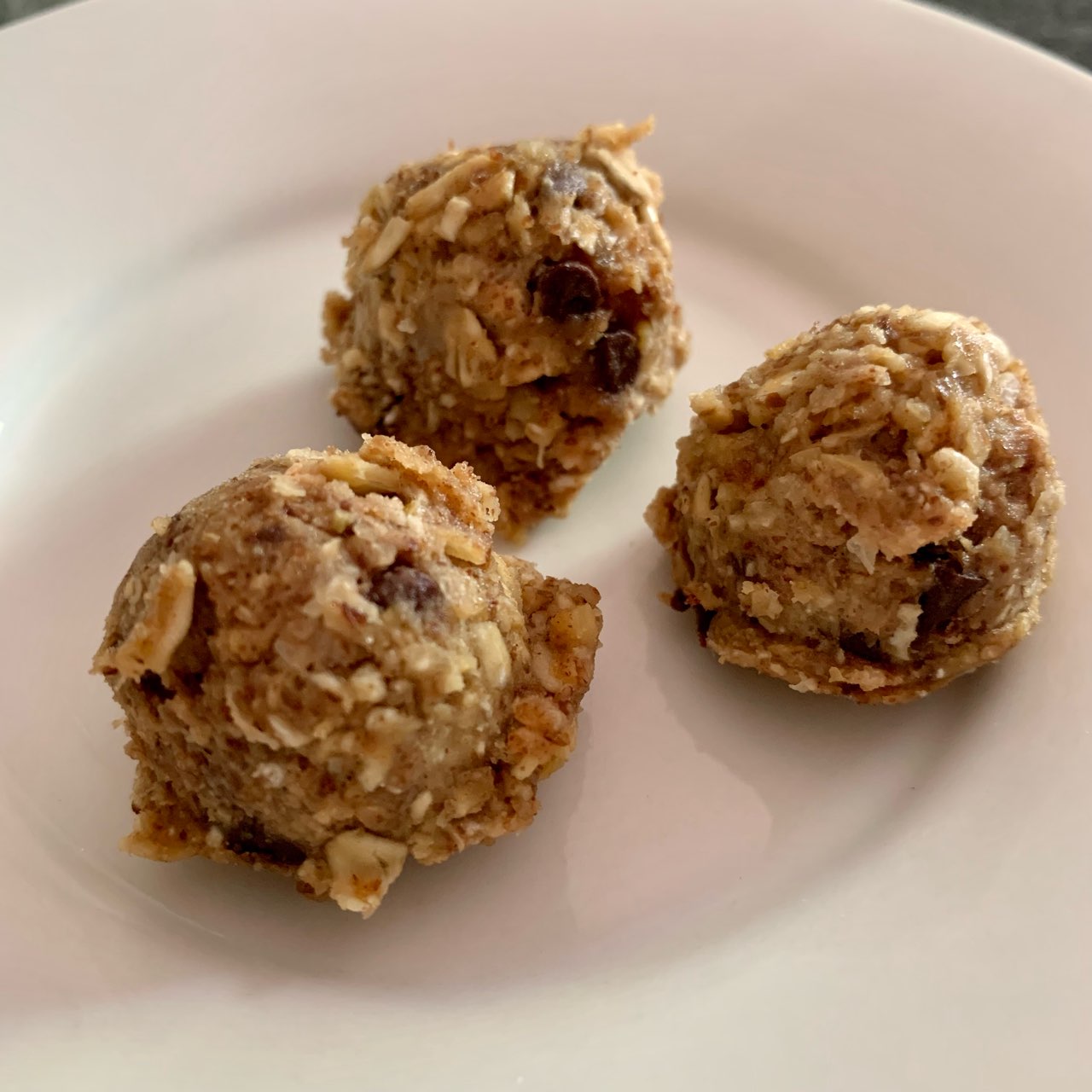 Oat Protein Energy Bites Directions, calories, nutrition & more