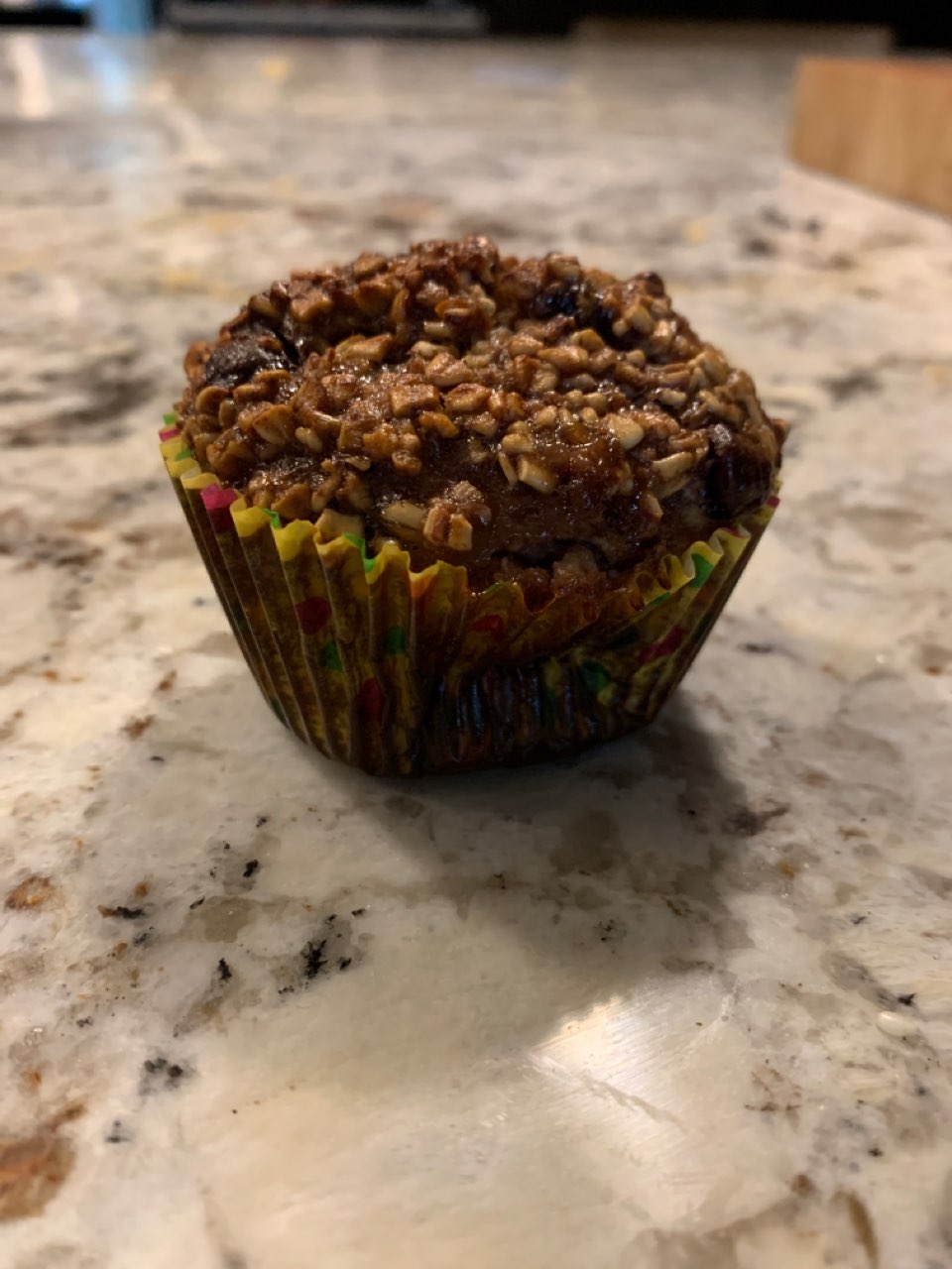 oatmeal & chocolate chip muffin Directions, calories, nutrition & more
