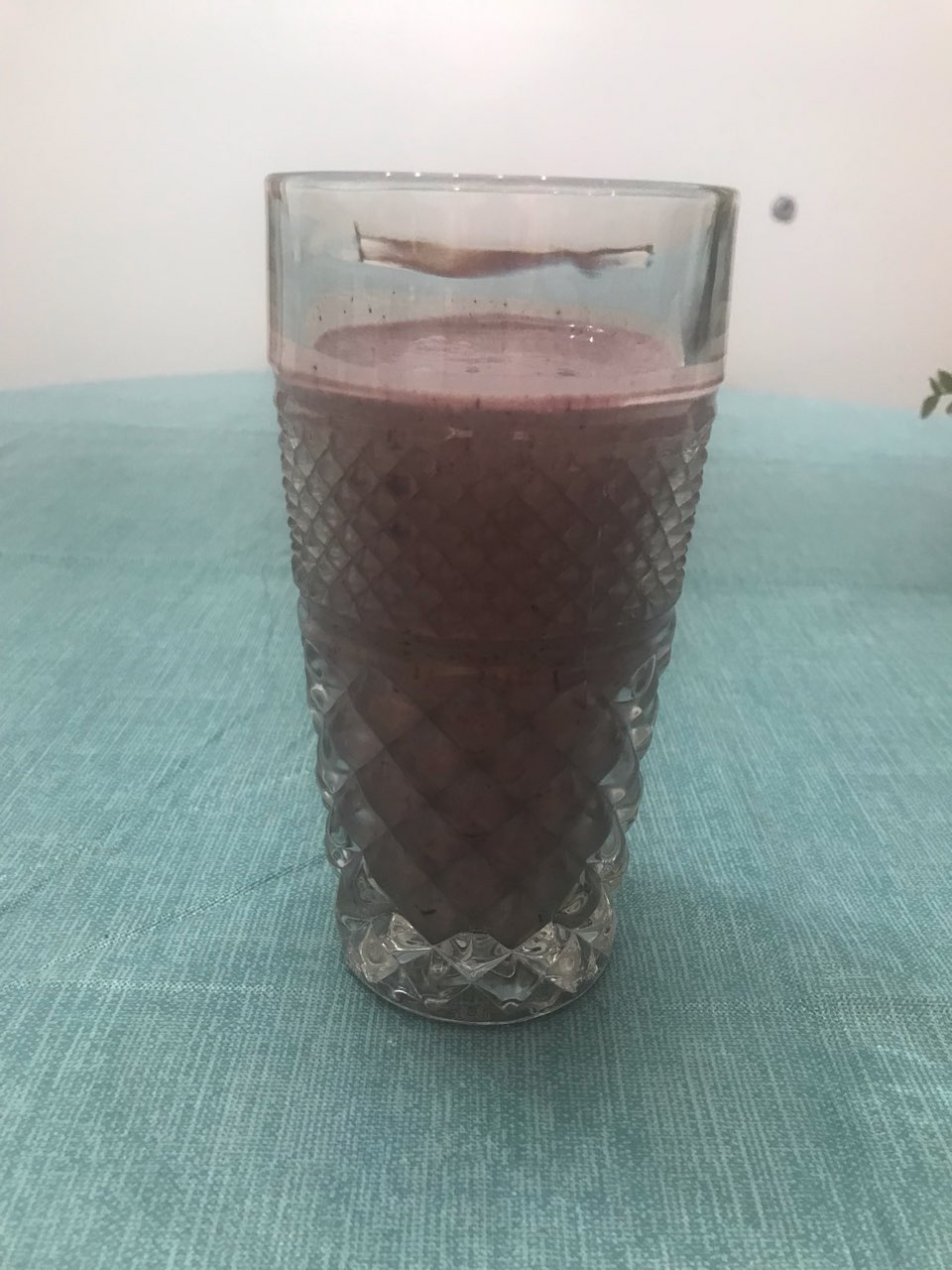 Wild Blueberry Banana Spinach Power Smoothie Directions, calories