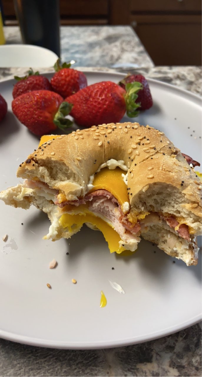 bagel breakfast sandwich Directions, calories, nutrition & more