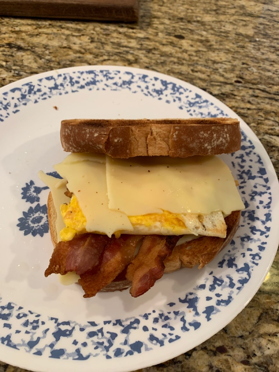 Egg Sandwich Directions, calories, nutrition & more Fooducate