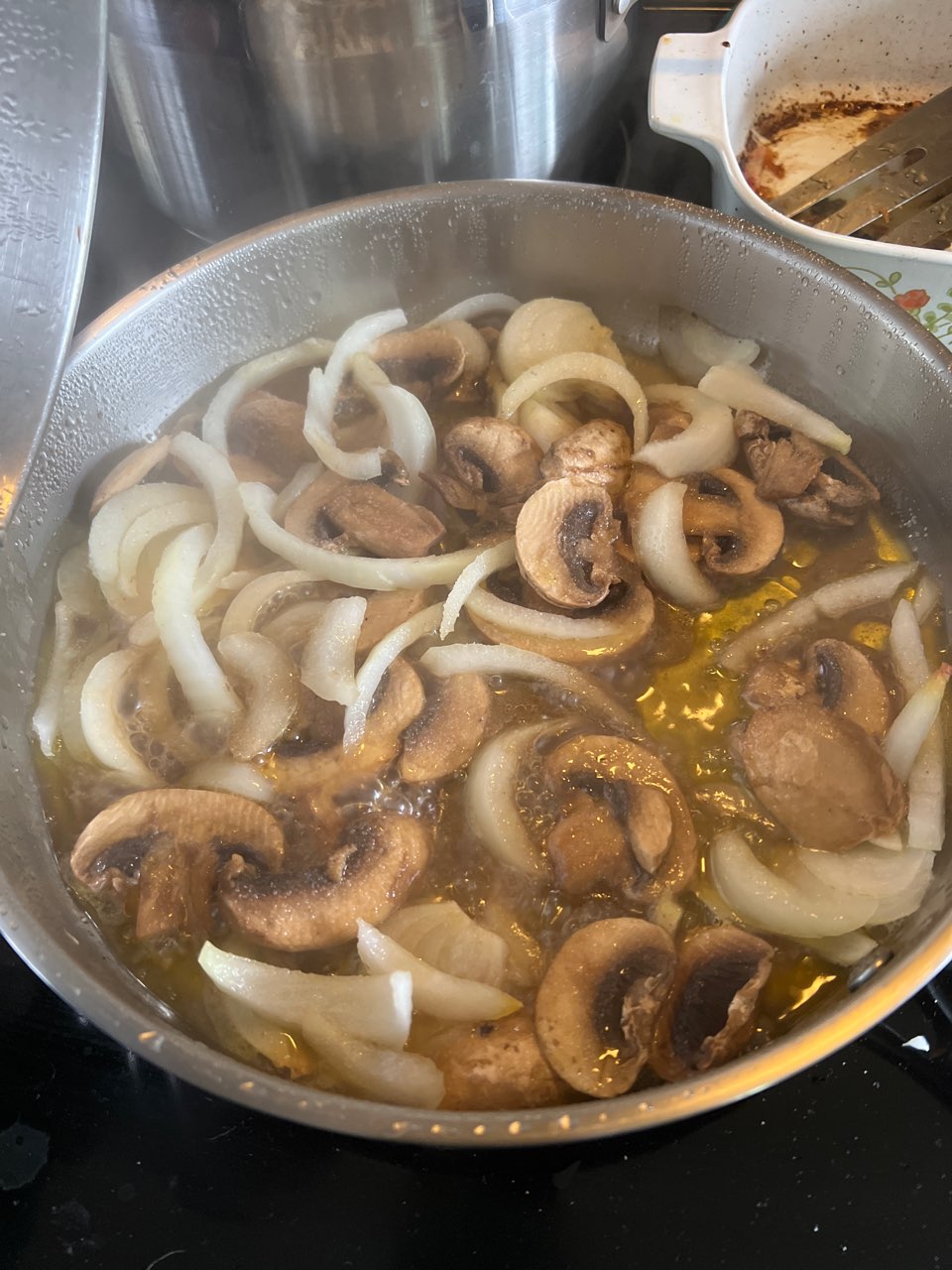 Sautéed Mushrooms and Onions Directions, calories, nutrition & more